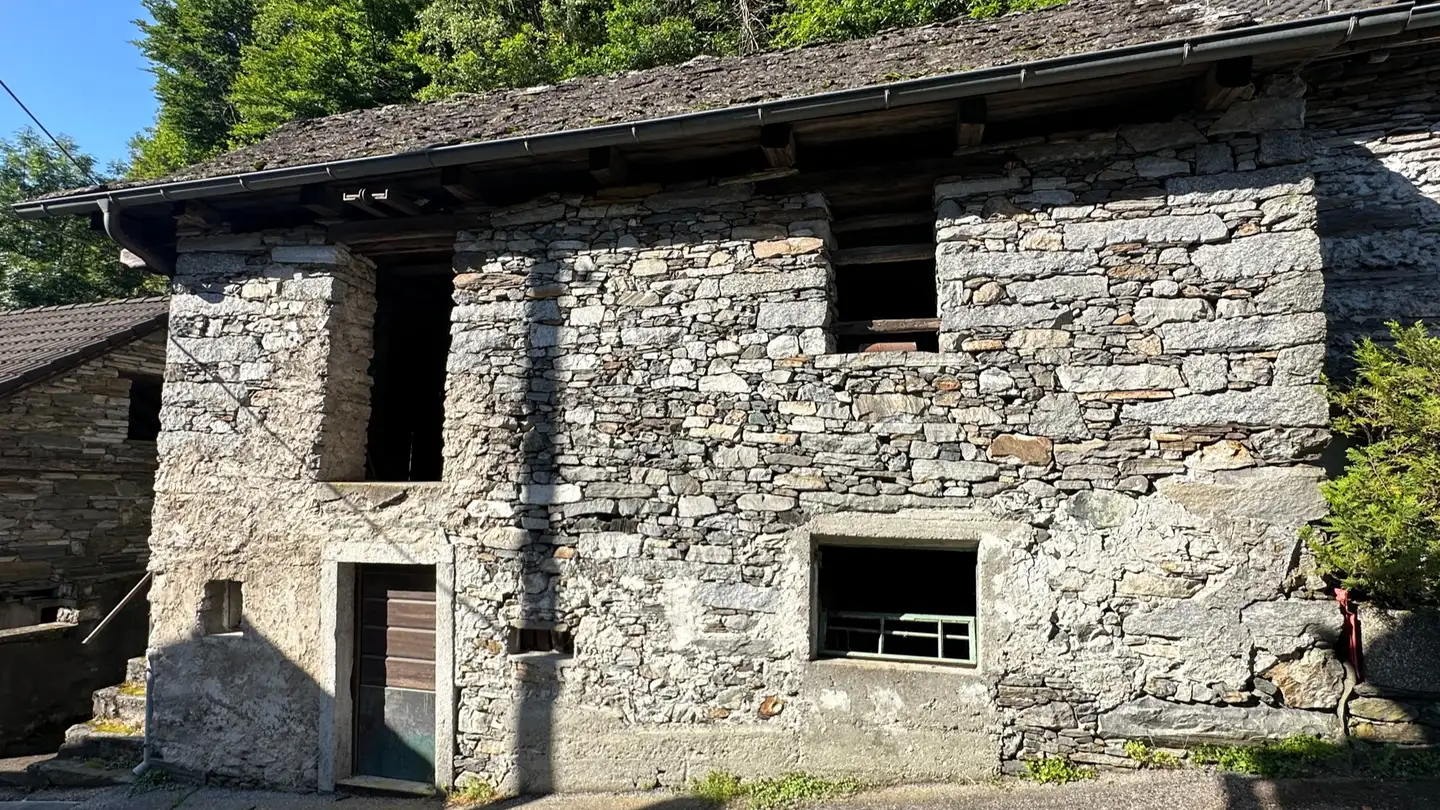 Single house for sale - La Stráda Dal Cansgéll 7, 6677 Moghegno - Photo 2