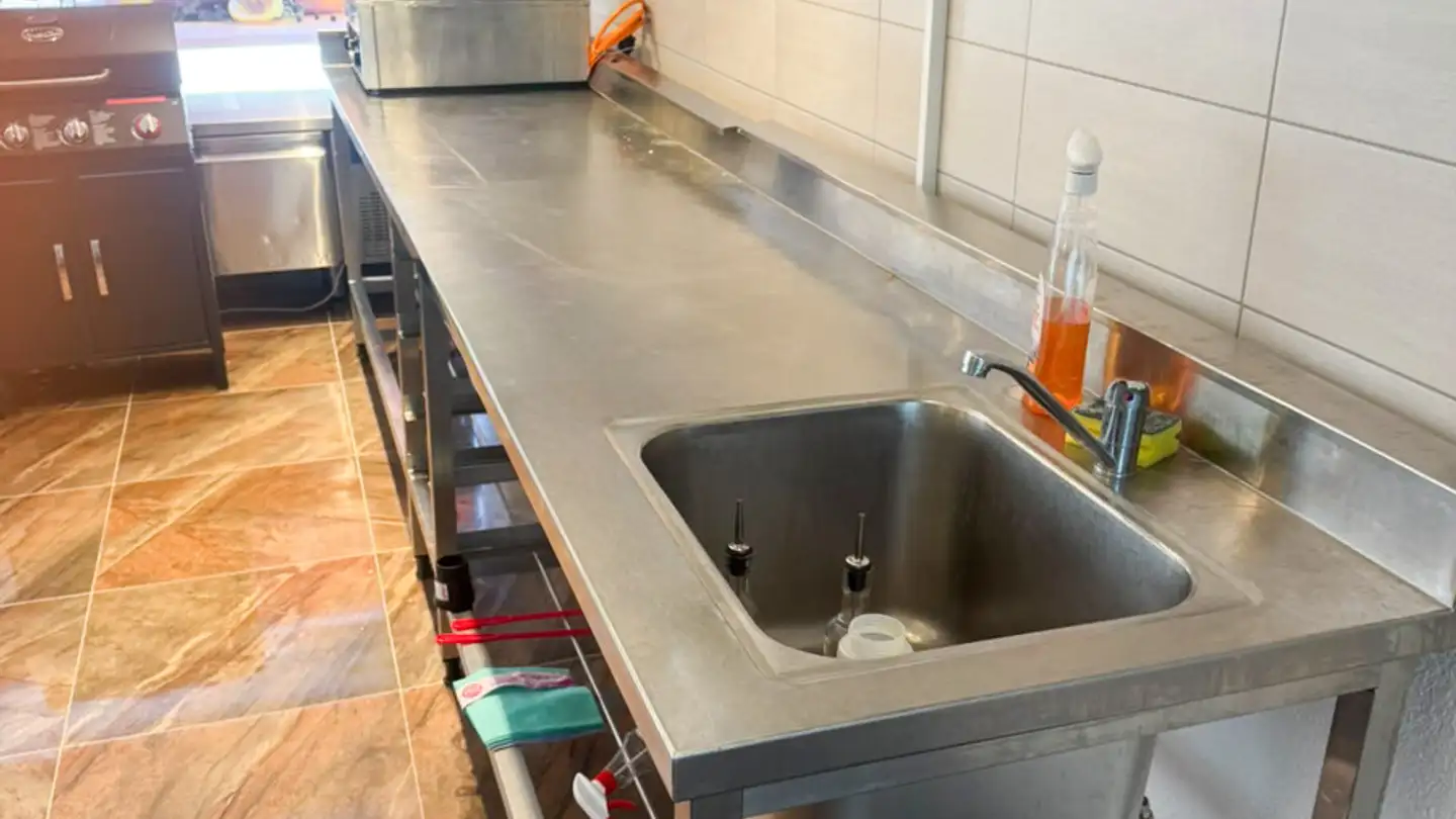 Restaurant for rent - Dorfstrasse 2, 4717 Mümliswil - Photo 3