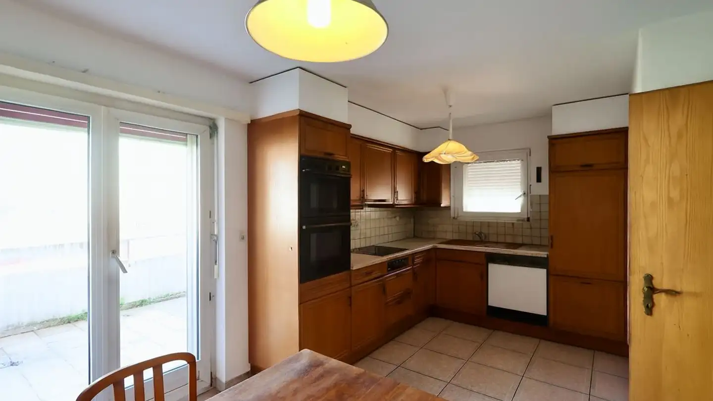 Edificio residenziale in vendita - 1907 Saxon - Photo 2