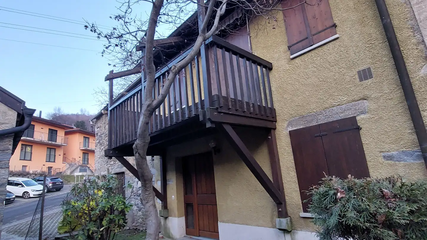 Row house for sale - 6960 Odogno