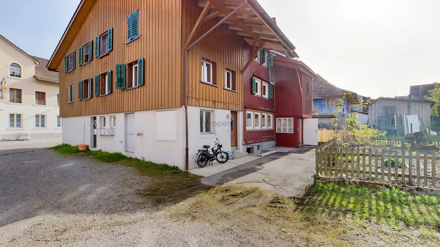 Mehrfamilienhaus kaufen - 8492 Wila