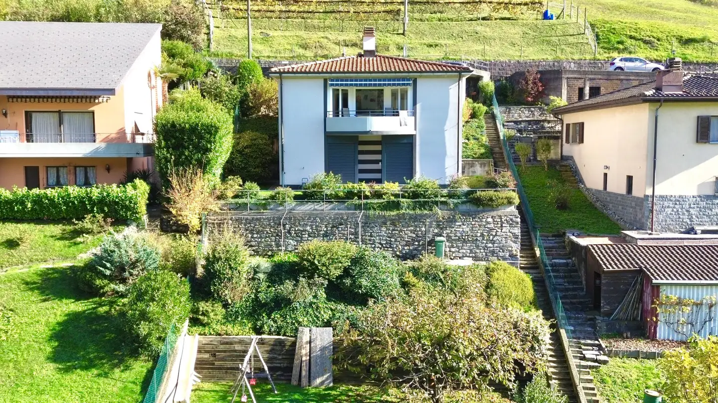 Row house for sale - 6960 Odogno