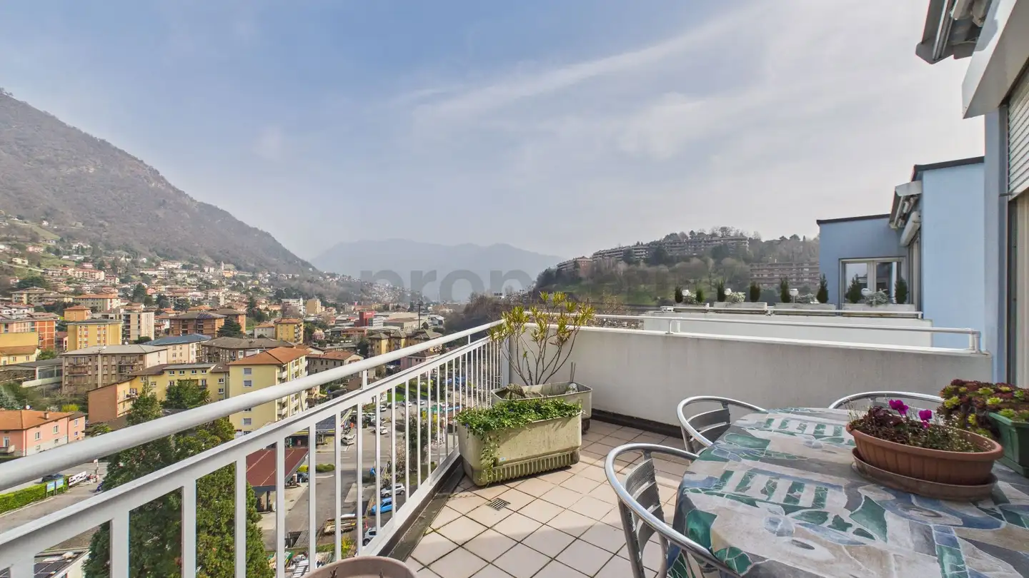 Penthouse for sale - 6833 Vacallo