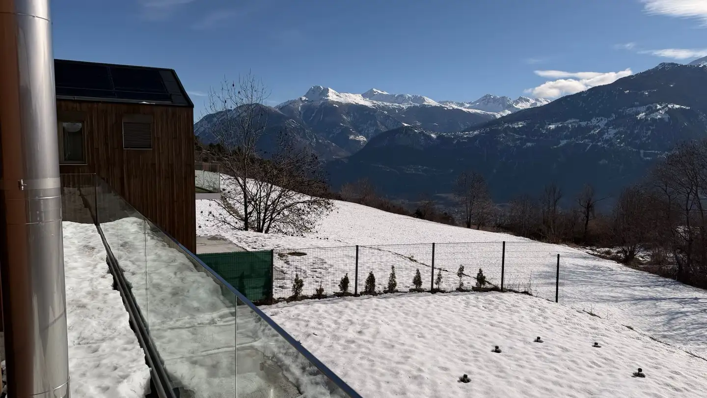 Row house for rent - 1978 Lens - Photo 4