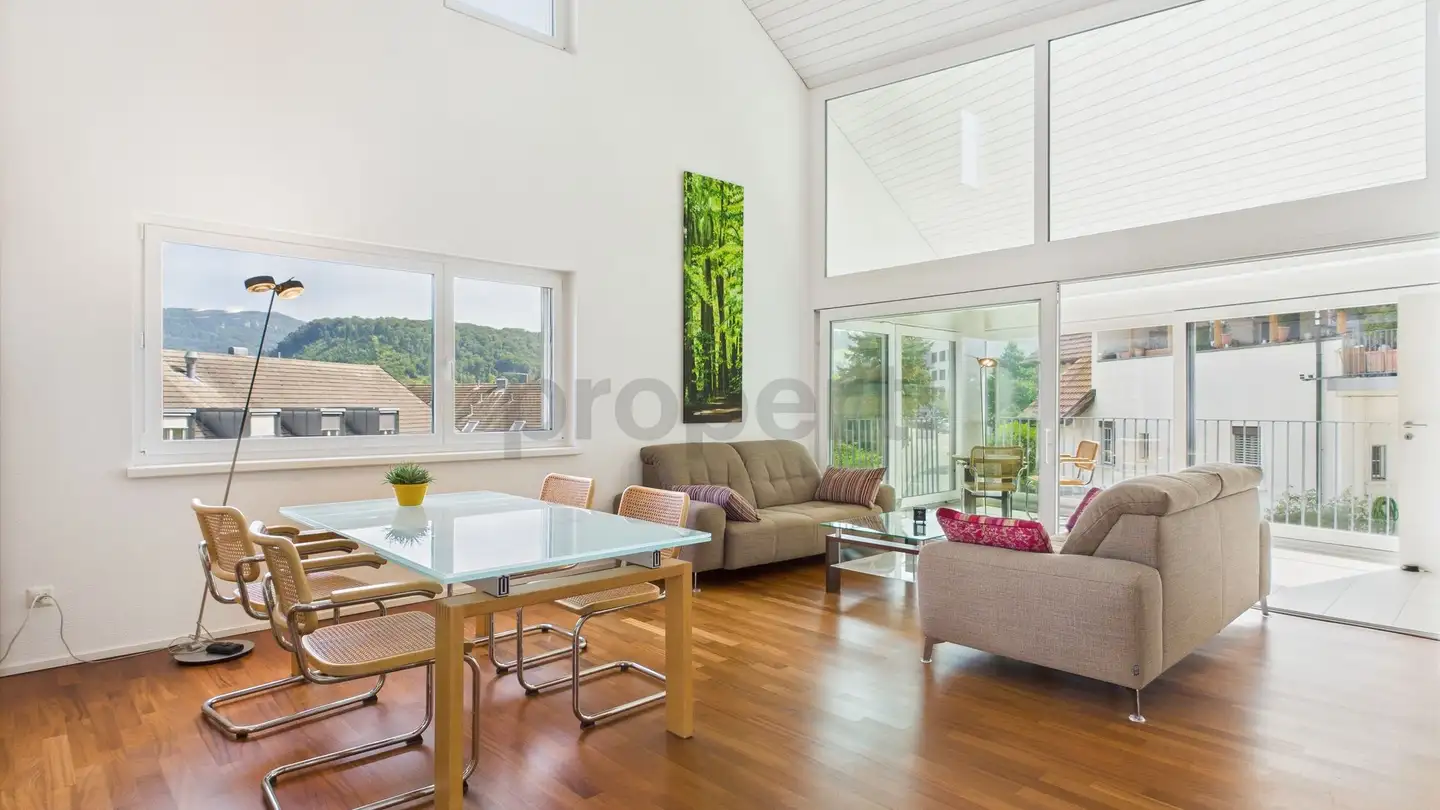 Apartment for sale - 4147 Aesch BL