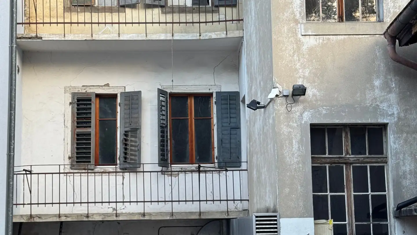 Edificio residenziale in vendita - 2740 Moutier - Photo 2