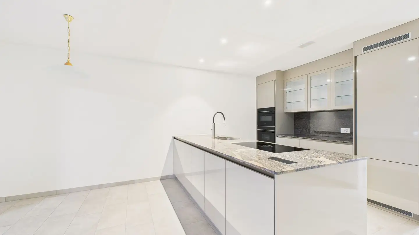 Apartment for rent - 8184 Bachenbülach - Photo 2