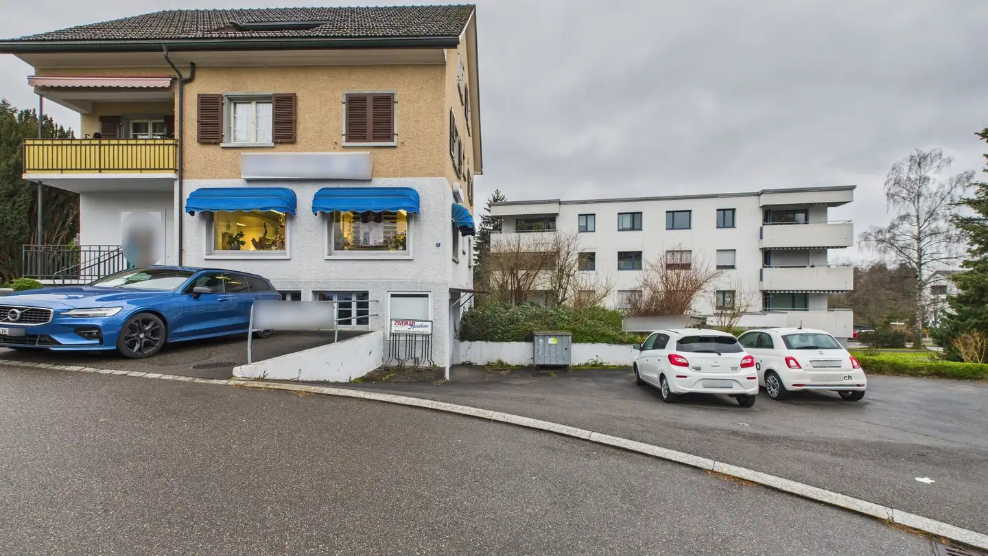 Magasin à louer - 8610 Uster