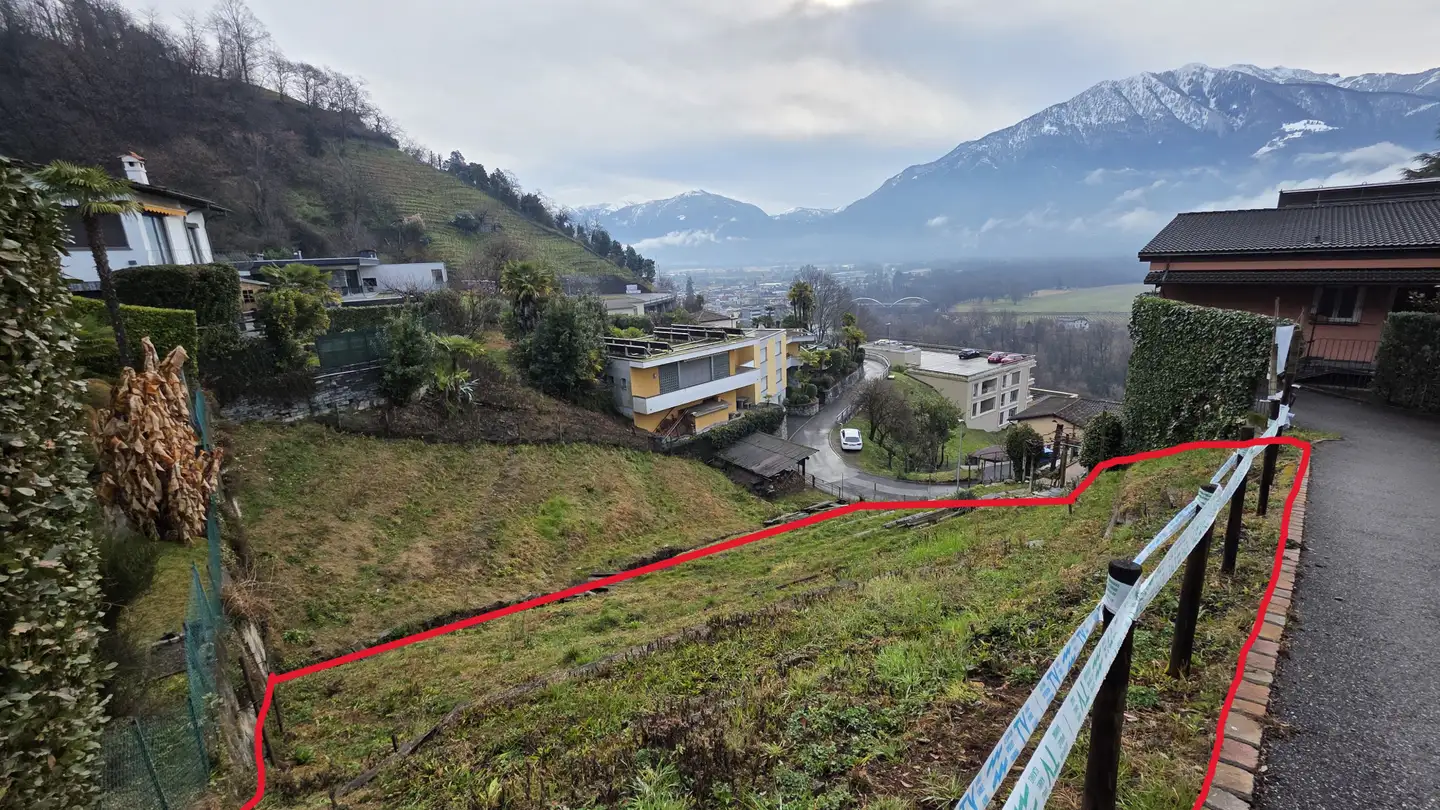 Constructible plot for sale - 6596 Gordola