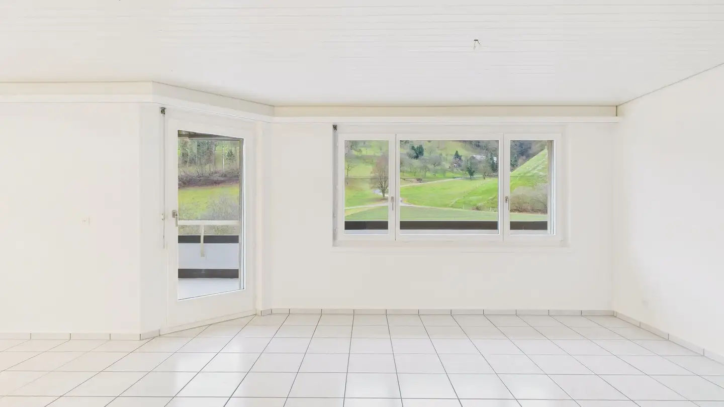 Dachgeschosswohnung mieten - 6142 Gettnau