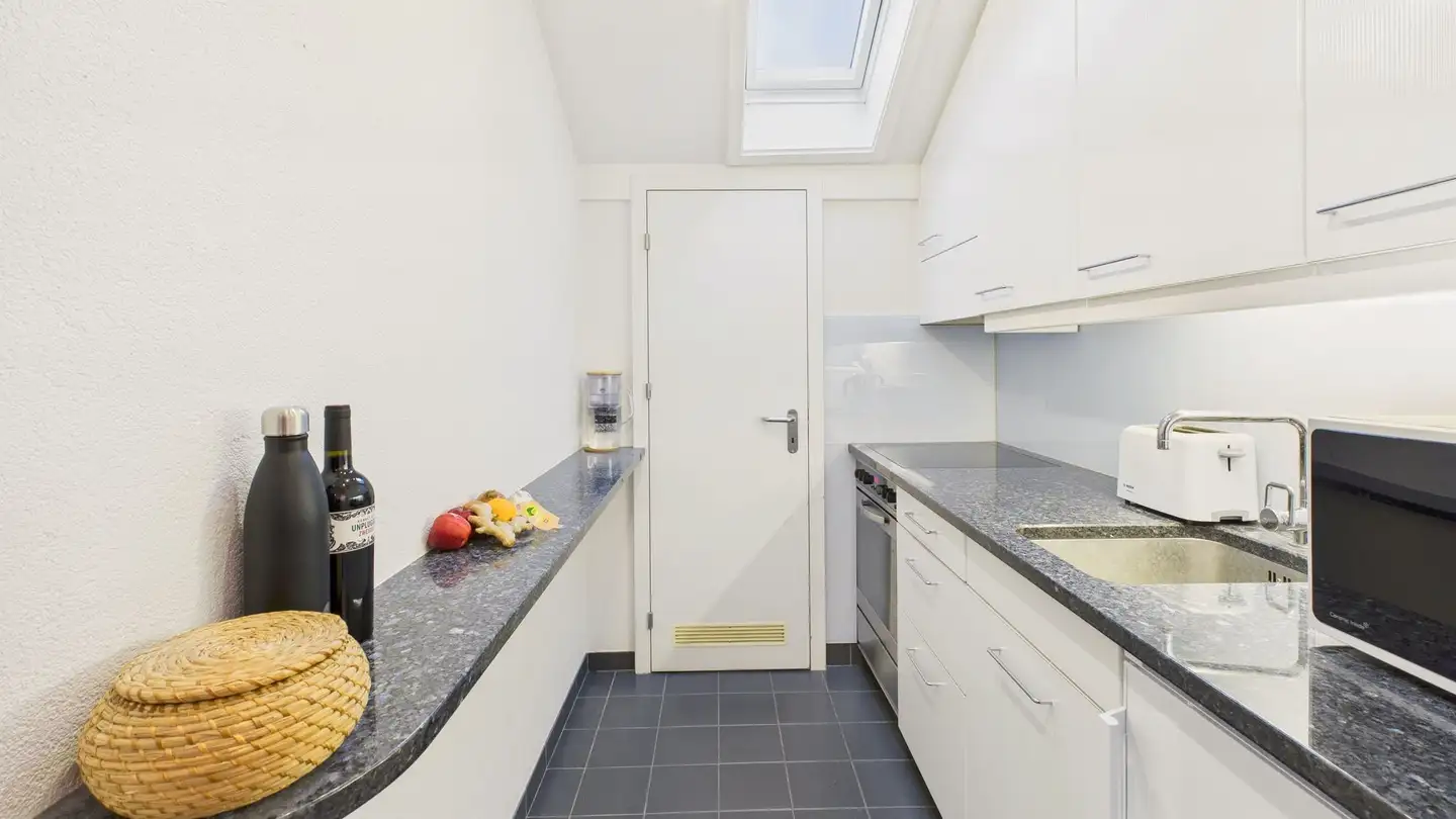 Attic flat for rent - 3250 Lyss - Photo 2