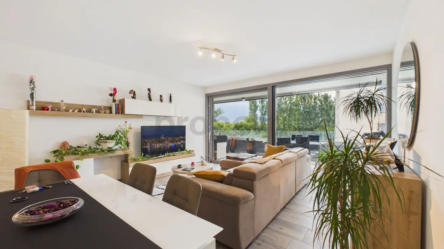Apartment for sale - 6600 Locarno - Photo 2