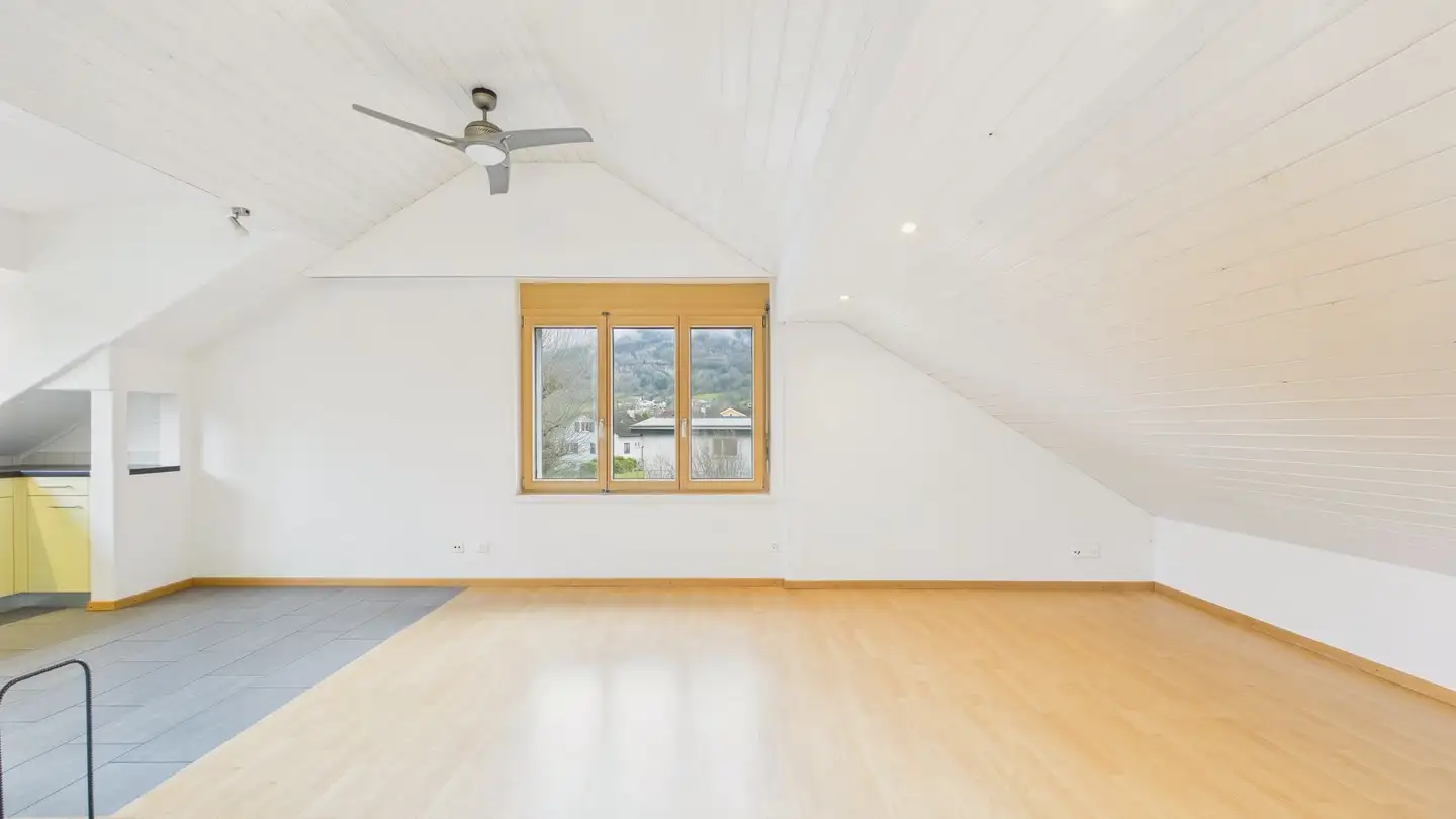 Attic flat for rent - 9470 Buchs SG - Photo 2