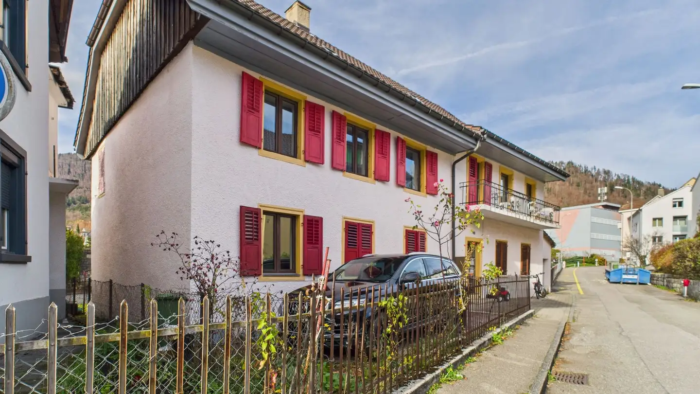 Edificio residenziale in vendita - 2740 Moutier - Photo 2