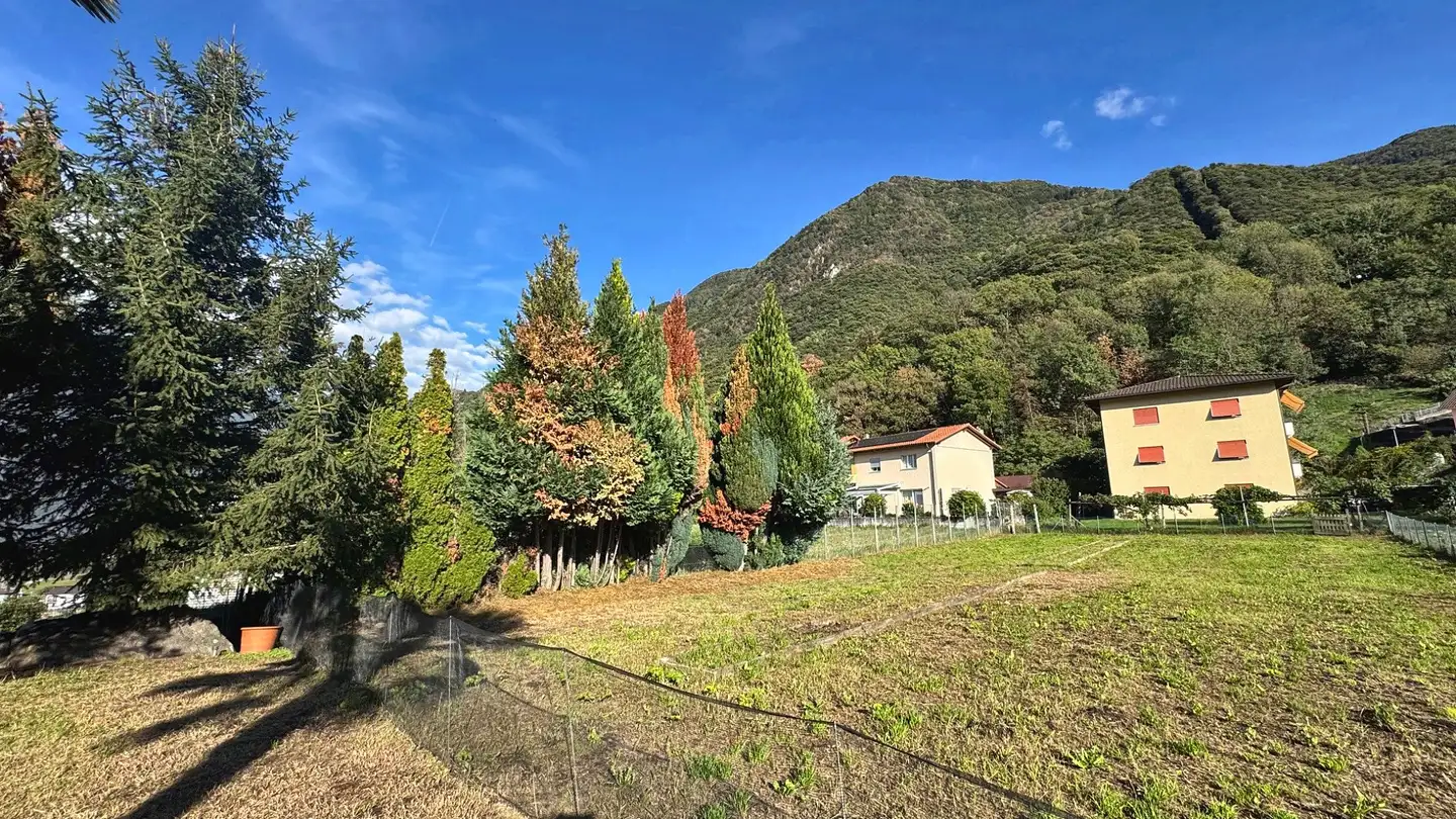 Terrain constructible à vendre - 6503 Bellinzona - Photo 2