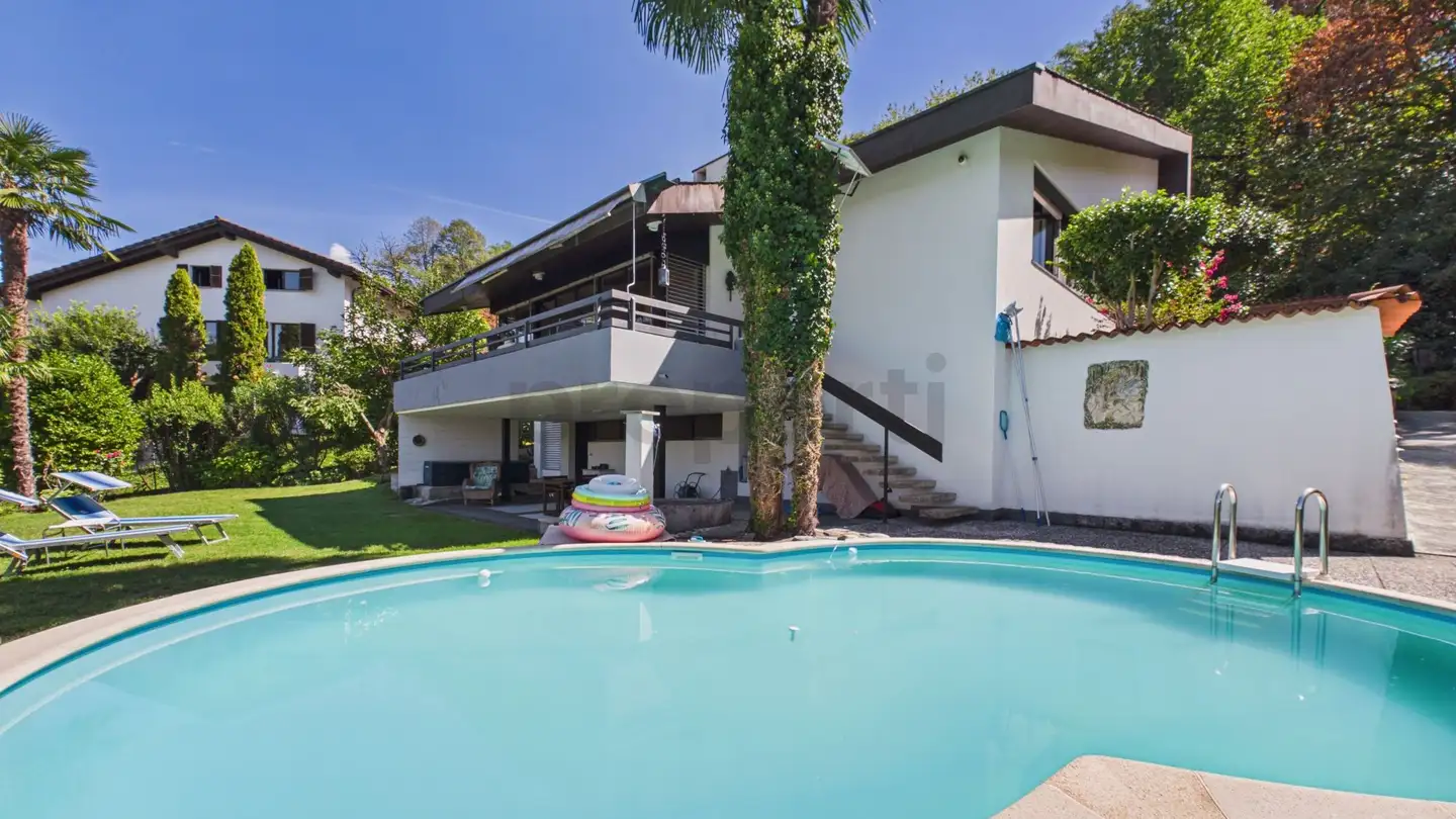 Row house for sale - 6925 Gentilino