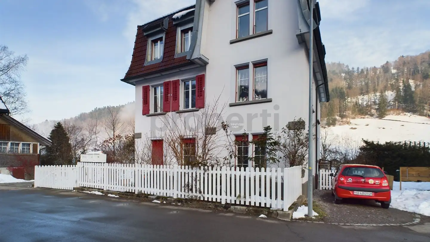 Apartment for rent - 9125 Brunnadern - Photo 2