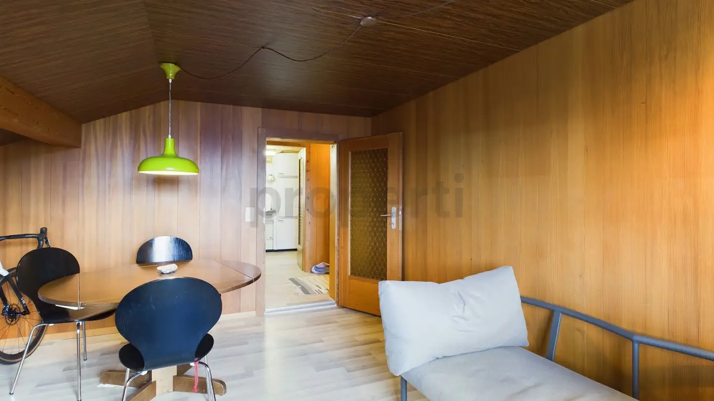 Appartamento ammobiliato in affitto - 7159 Andiast - Photo 2