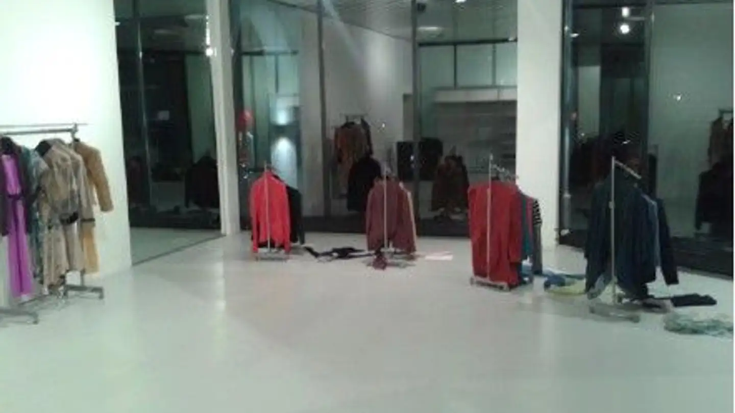 Shop for sale - 7050 Arosa - Photo 4