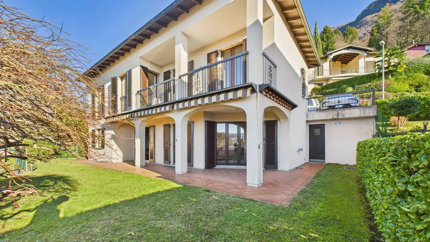 Villa for sale - 6964 Davesco-Soragno
