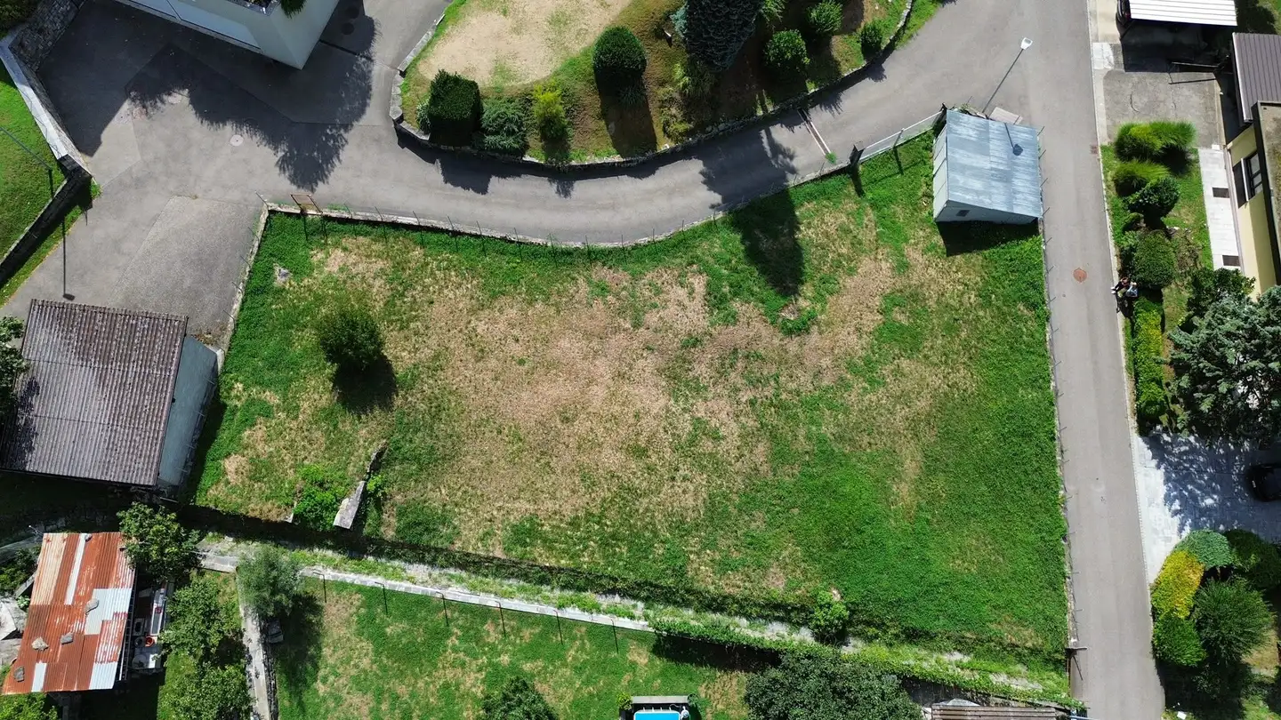 Constructible plot for sale - 6703 Osogna