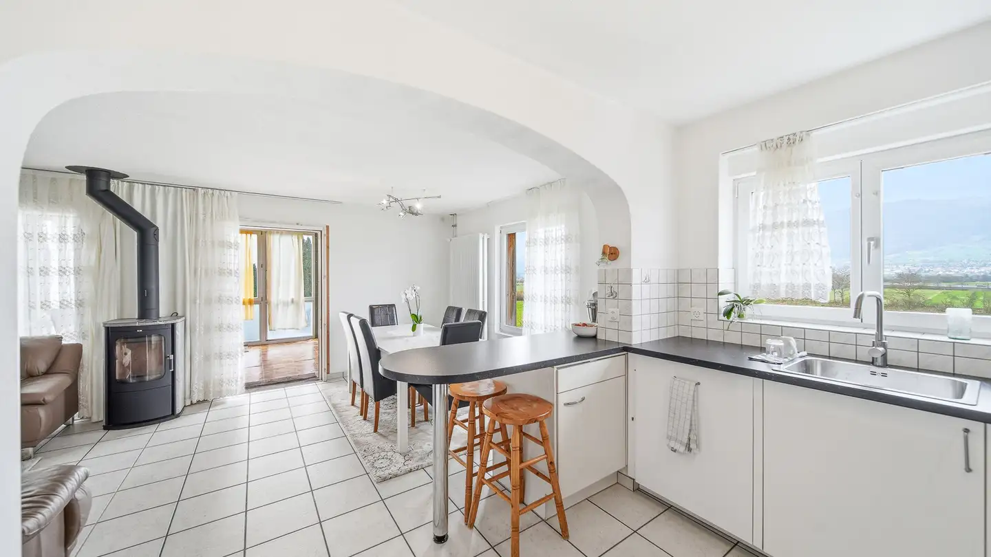 Single house for sale - 3296 Arch - Photo 3