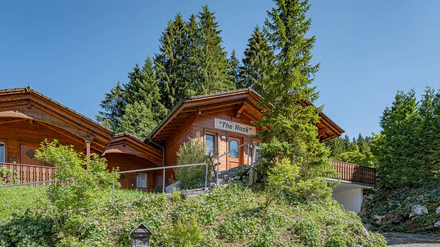 Maison individuelle à vendre - 8849 Alpthal - Photo 2