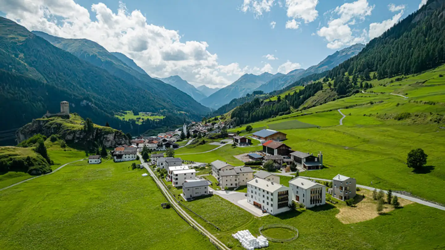 Constructible plot for sale - 7550 Scuol