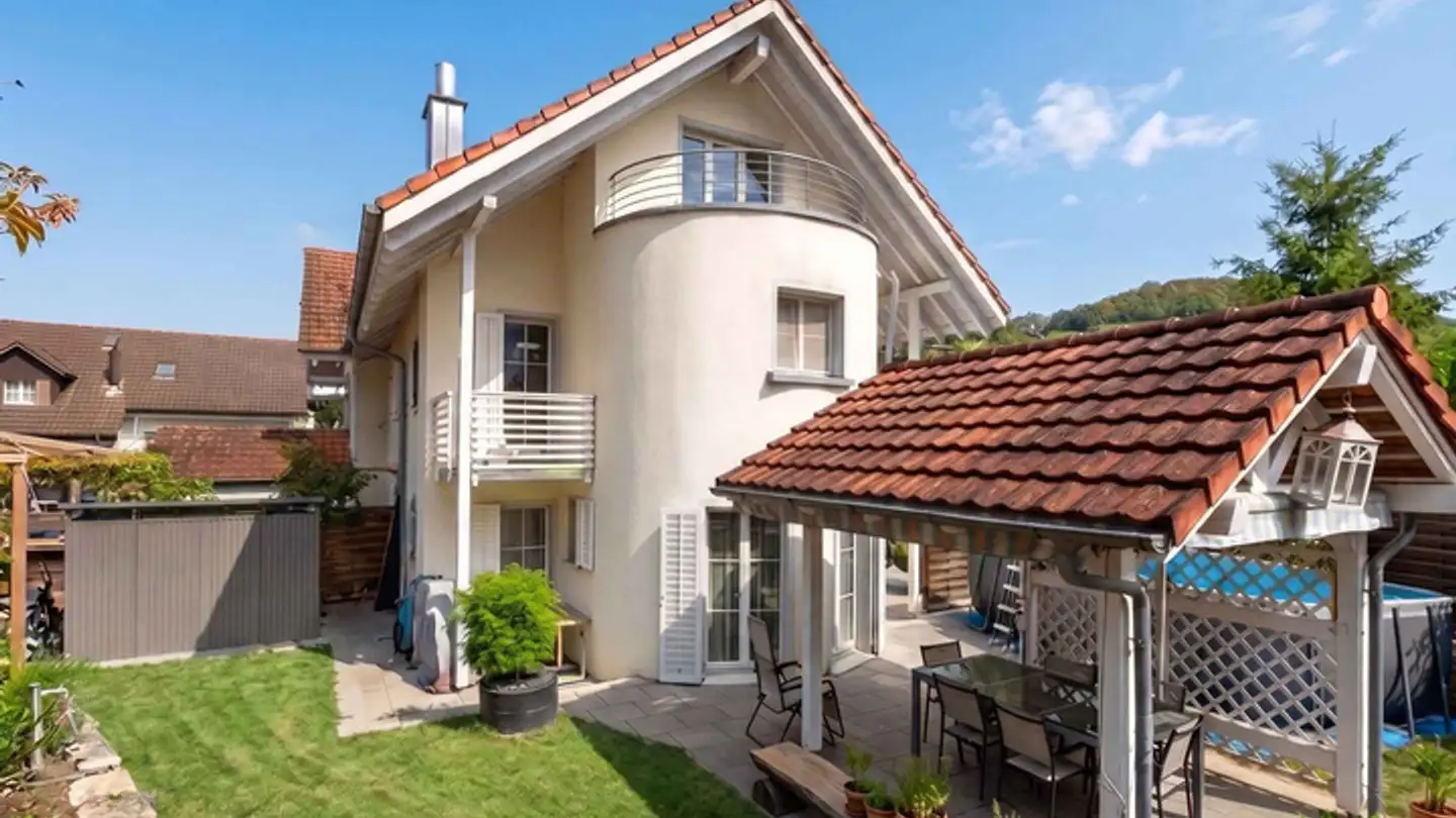 Row house for sale - 5312 Döttingen