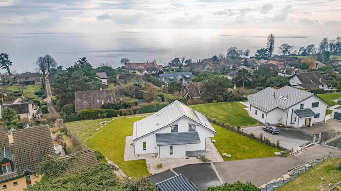 Villa for sale - 1162 St-Prex