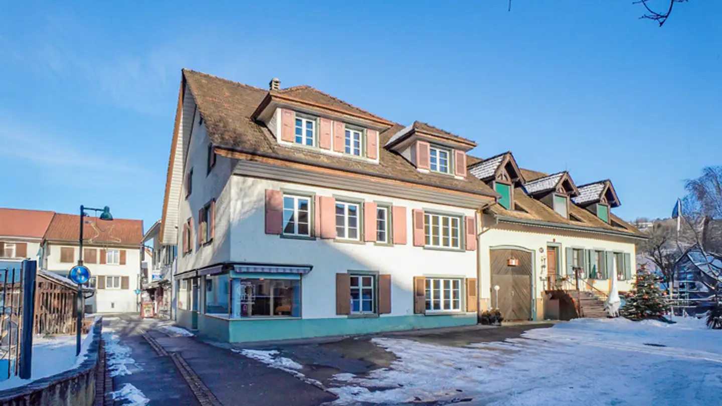 Single house for sale - 4434 Hölstein