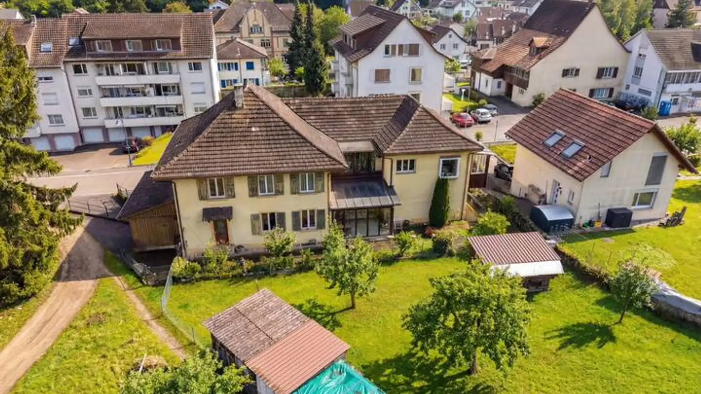 Mehrfamilienhaus kaufen - 4455 Zunzgen