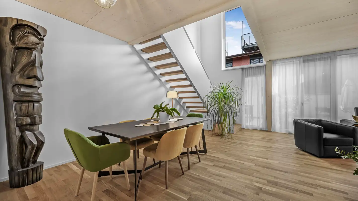 Row house for sale - 6026 Rain - Photo 3