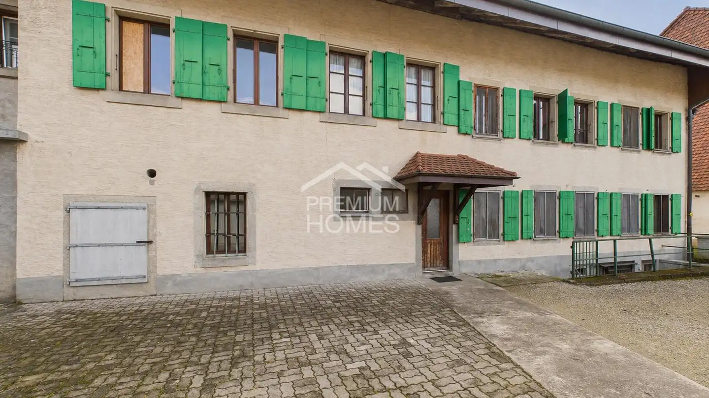 Residential building for sale - 1535 Combremont-le-Grand