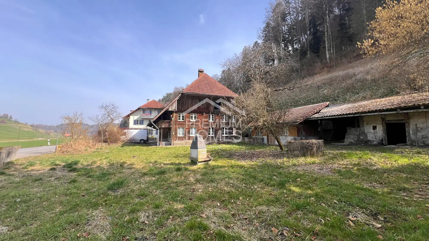 Farm for sale - 3326 Krauchthal