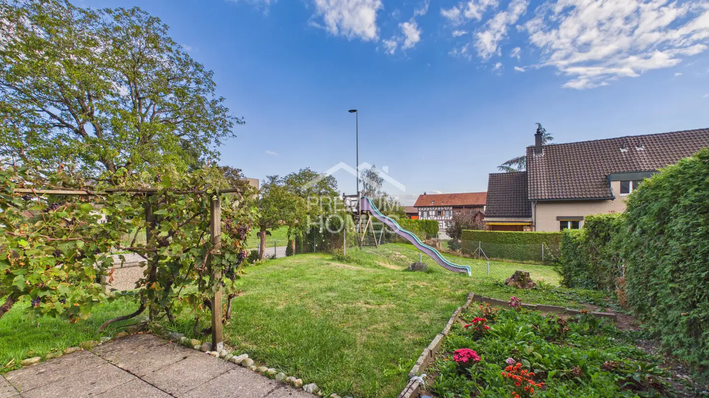 Row house for sale - 8566 Neuwilen - Photo 2