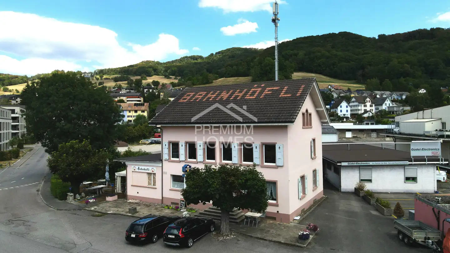 Edificio ad uso misto in vendita - 4448 Läufelfingen