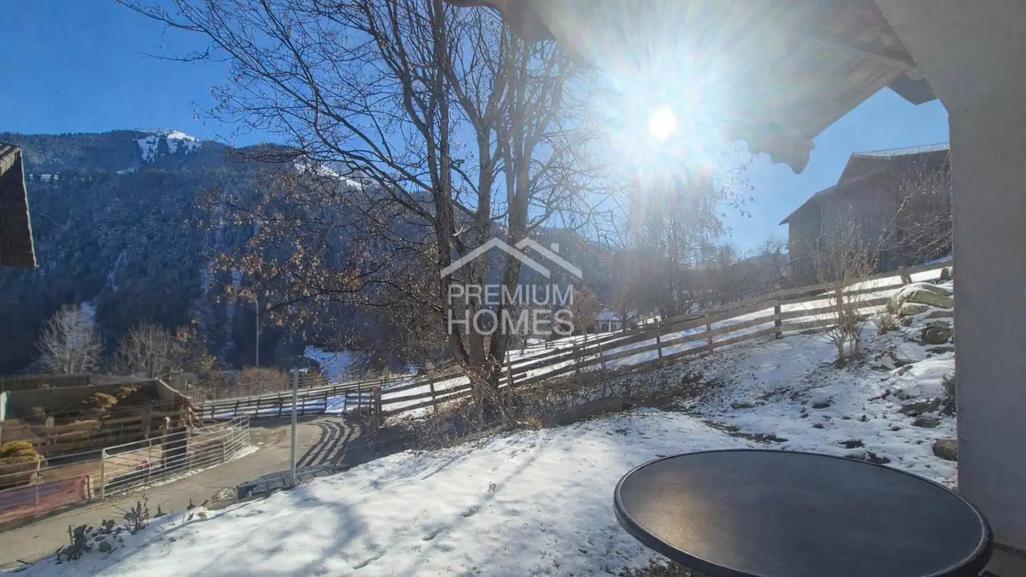 Stepped apartment for sale - 7074 Malix