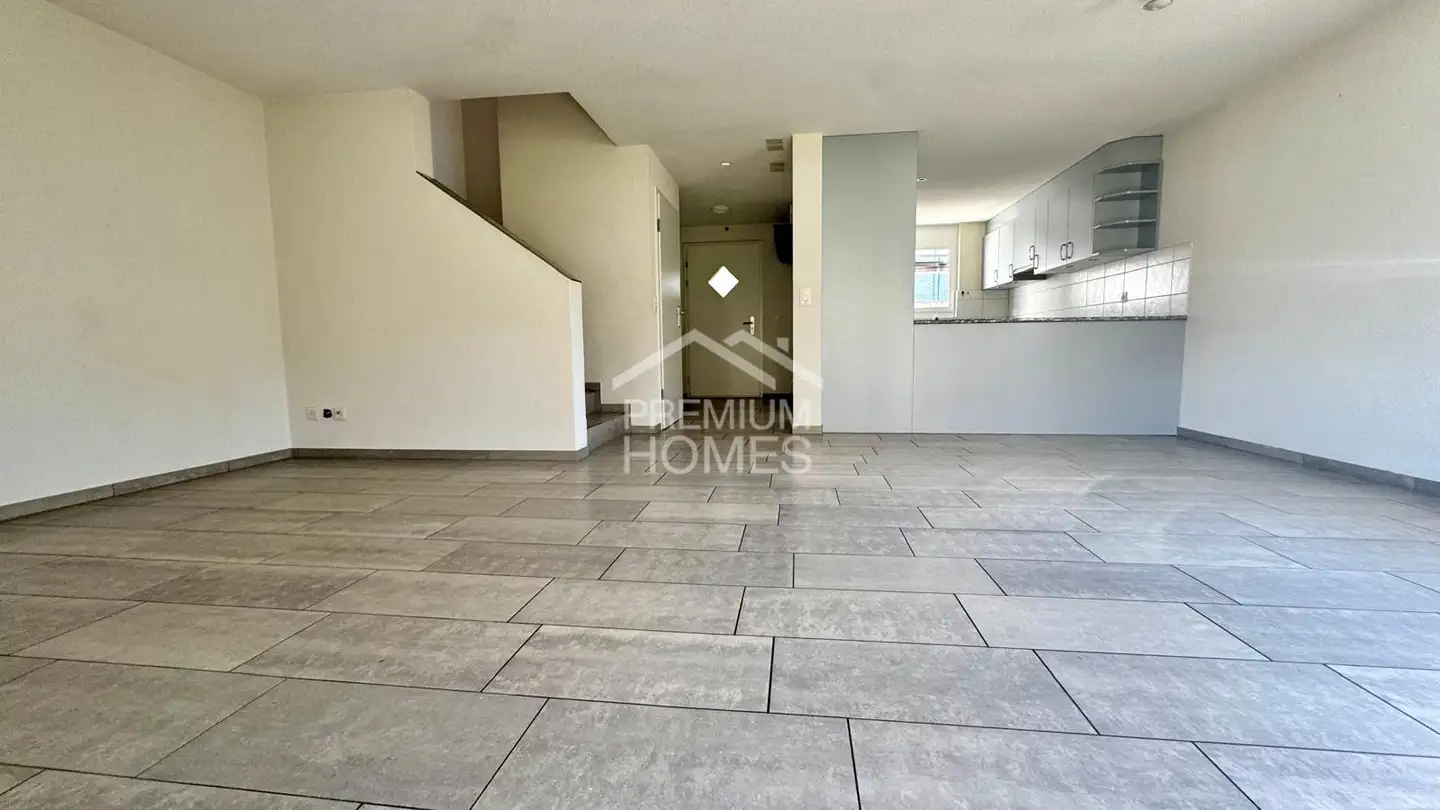 Semi-detached house for sale - 4436 Oberdorf BL - Photo 4