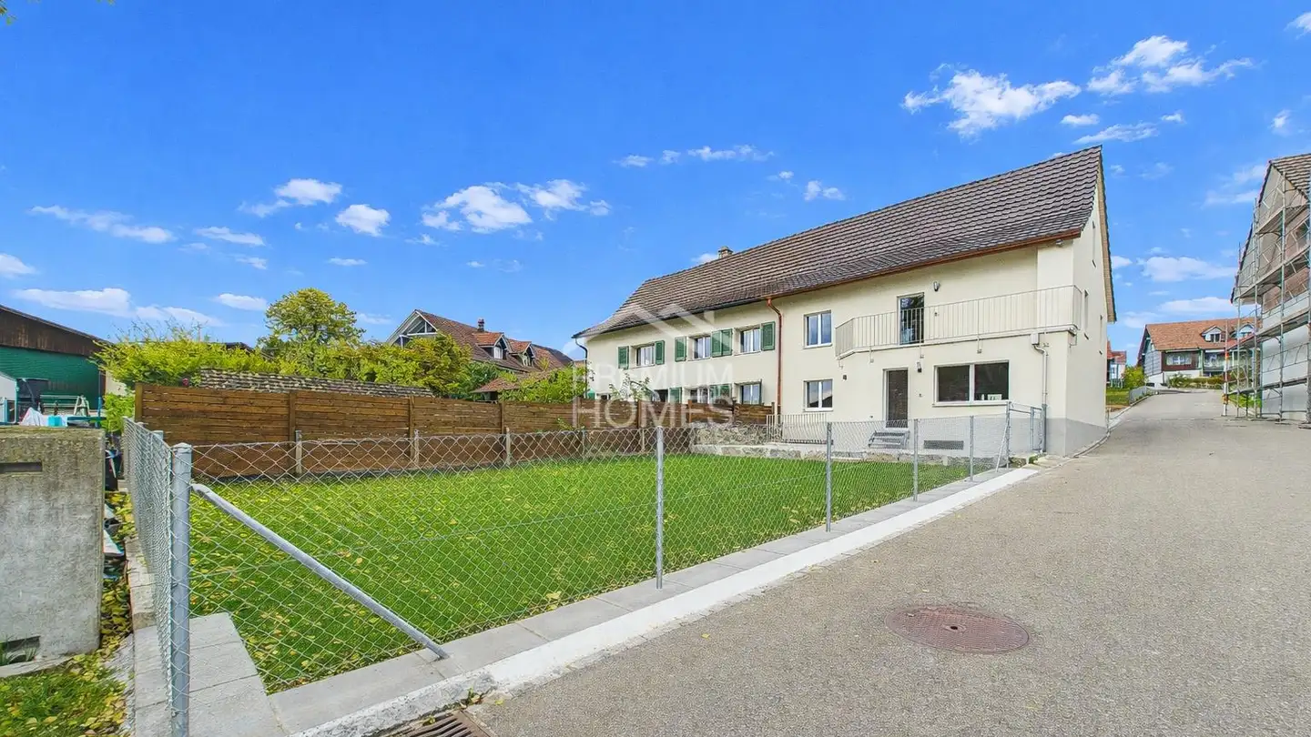 Casa bifamiliare in vendita - 8505 Pfyn