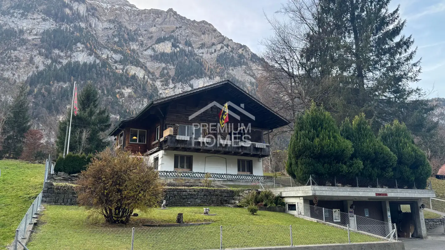 Mehrfamilienhaus kaufen - 3716 Kandergrund