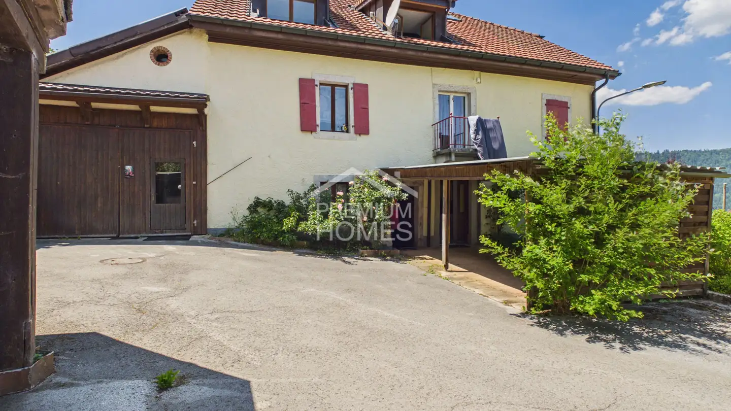Residential building for sale - 2114 Fleurier