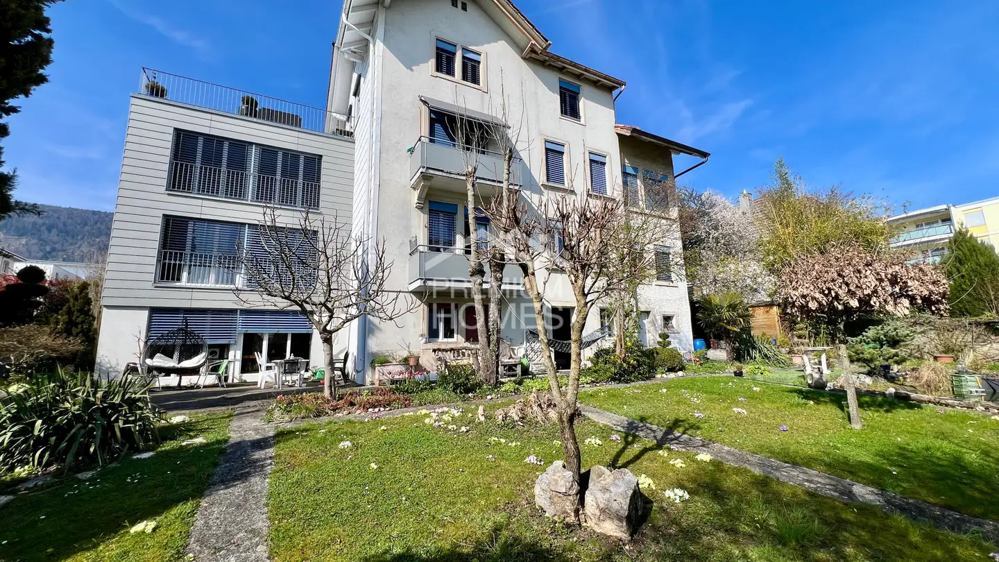 Residential building for sale - 2540 Grenchen