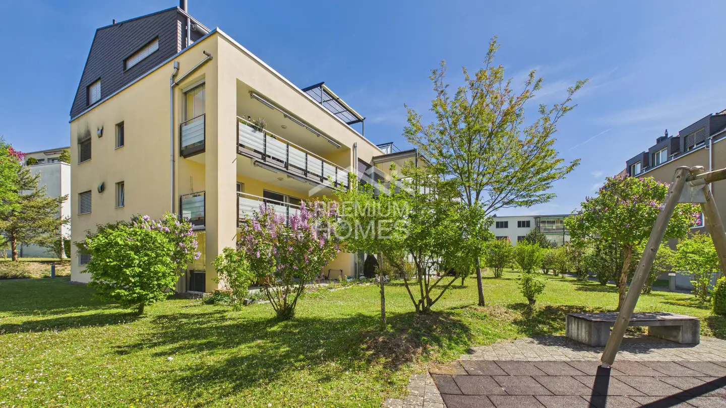 Dachgeschosswohnung kaufen - 8222 Beringen
