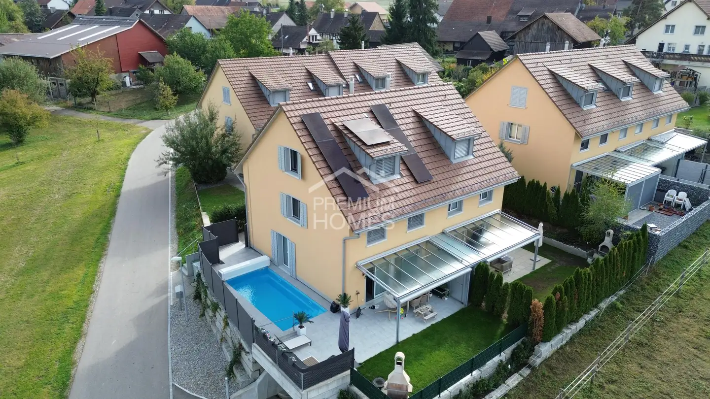 Maison jumelle à vendre - 8543 Gundetswil
