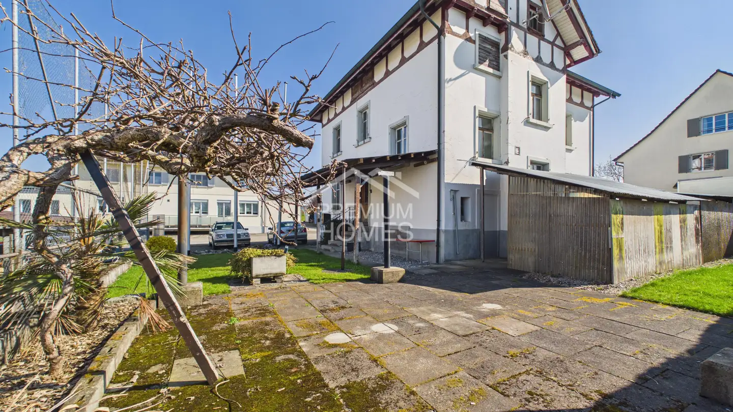 Mixed-use building for sale - 9220 Bischofszell