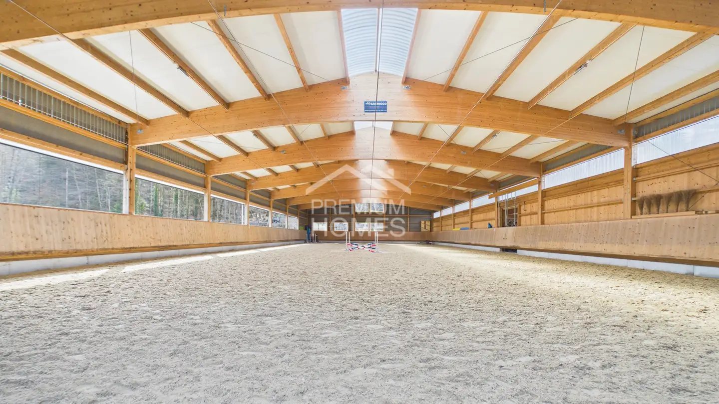 Mixed-use building for sale - 3800 Interlaken - Photo 2