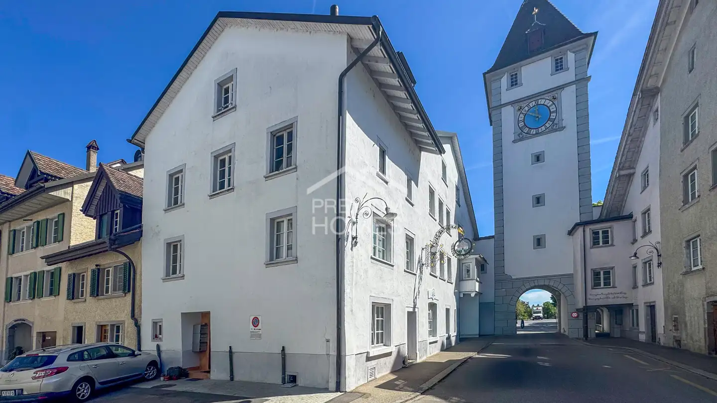 Residential building for sale - 8213 Neunkirch