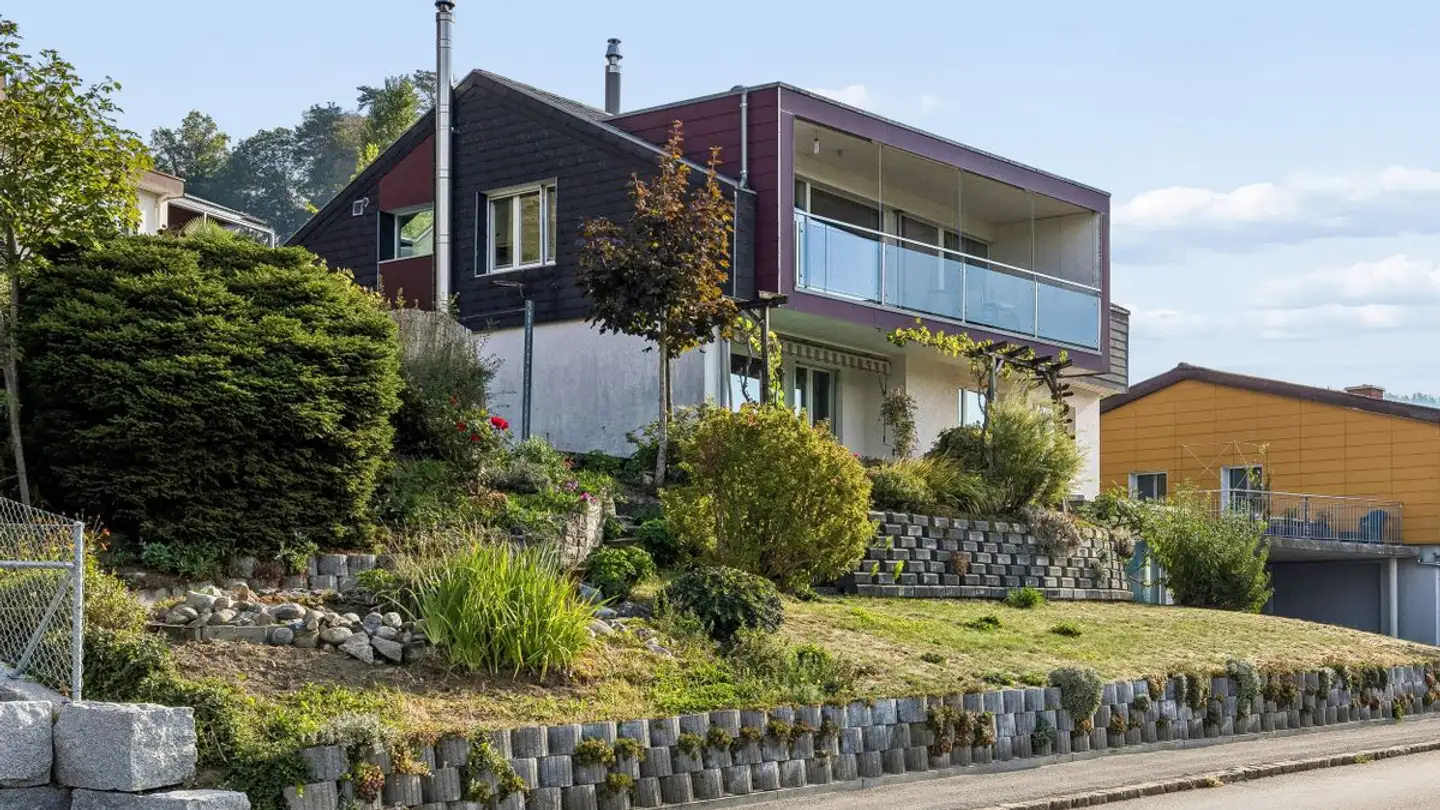Single house for sale - St. Urbanstrasse, 6147 Altbüron