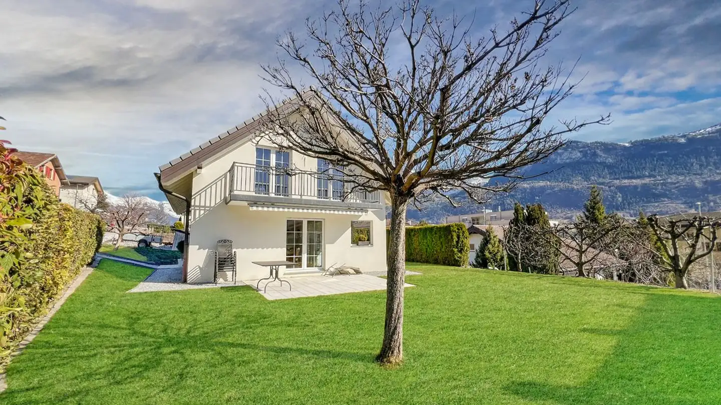 Single house for sale - 3976 Noës